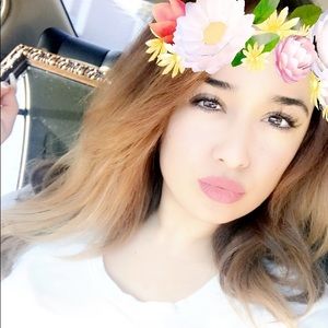 Meet your Posher, Lisette