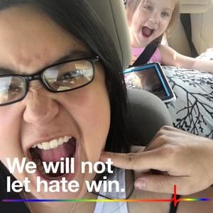 Meet your Posher, Loren