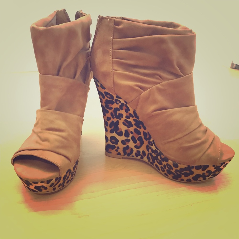 Beige Open Toe Angle Leopard Heel Boots