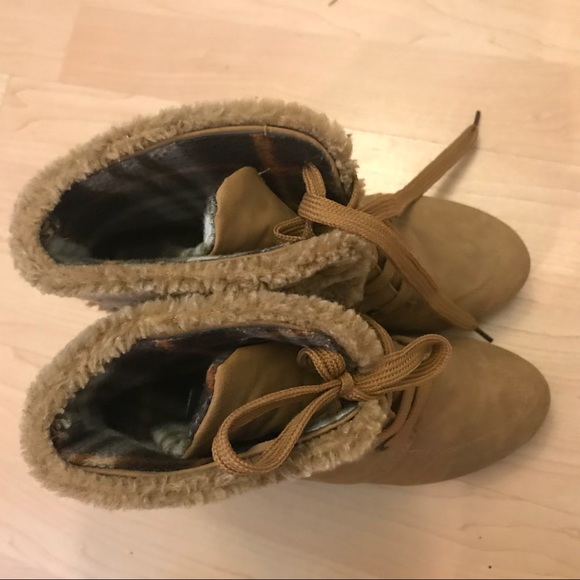 Beige Wedge Lace up Fur Angle Boots - Picture 3 of 4