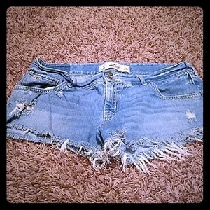 HollisterCo cut off shorts