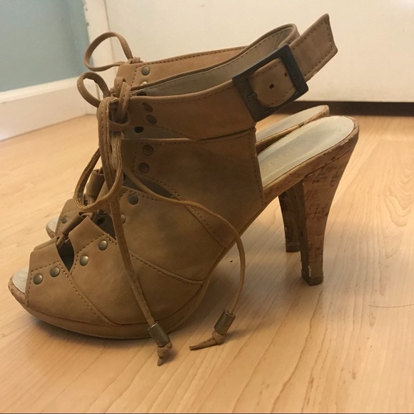 beige Lace up heel Sandals - Picture 2 of 3