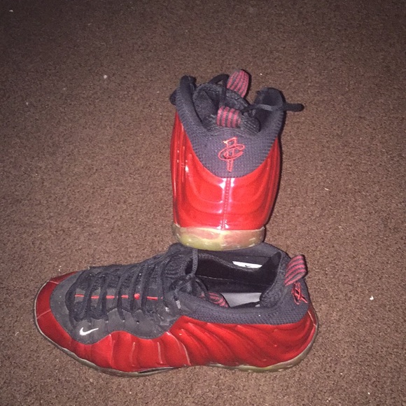 cherry red foamposites