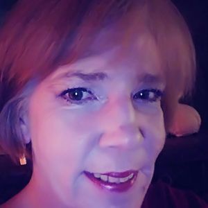 Meet your Posher, Catherine