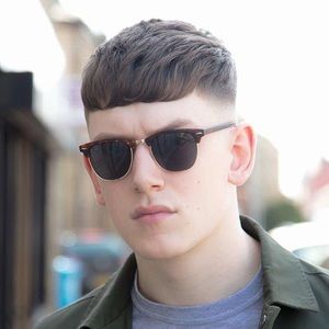 Meet your Posher, Chris