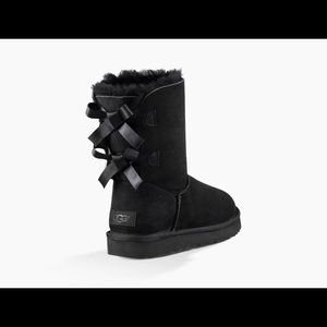 UGG Bailey Bow II