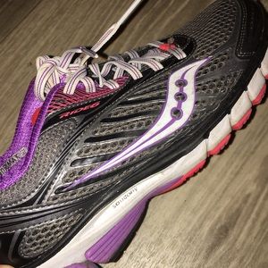 Saucony ride 6 long distance running shoes sz 8