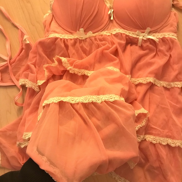 Lace Pink Camisole & Thong Sleeping Set - Picture 4 of 4