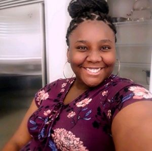 Meet your Posher, Janae'