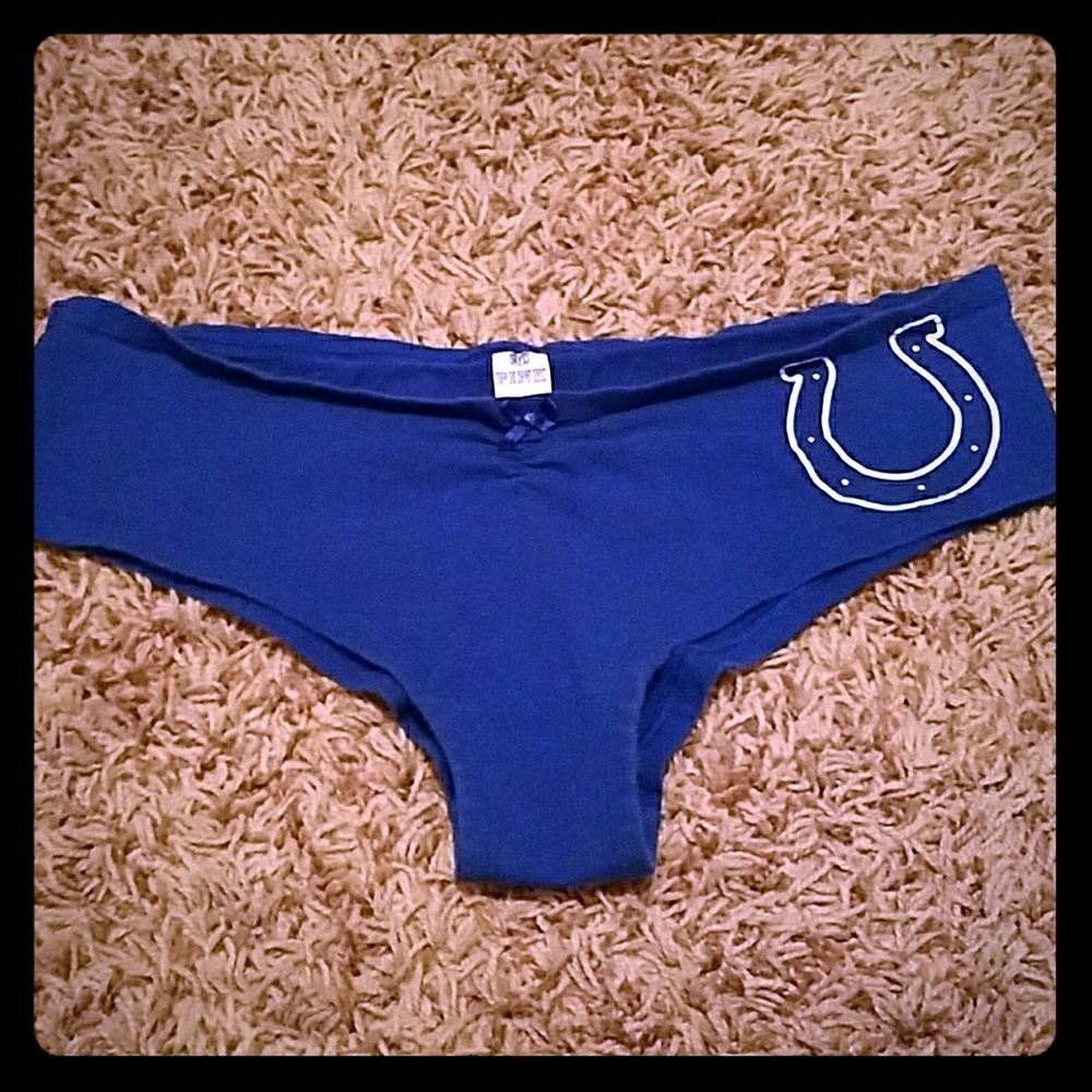 NWOT colts booty shorts