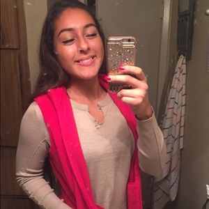 Meet your Posher, Zenaida