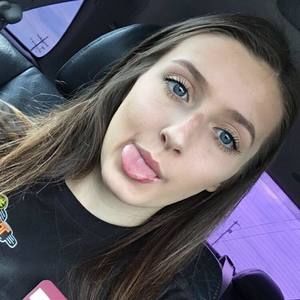 Meet your Posher, Haleigh