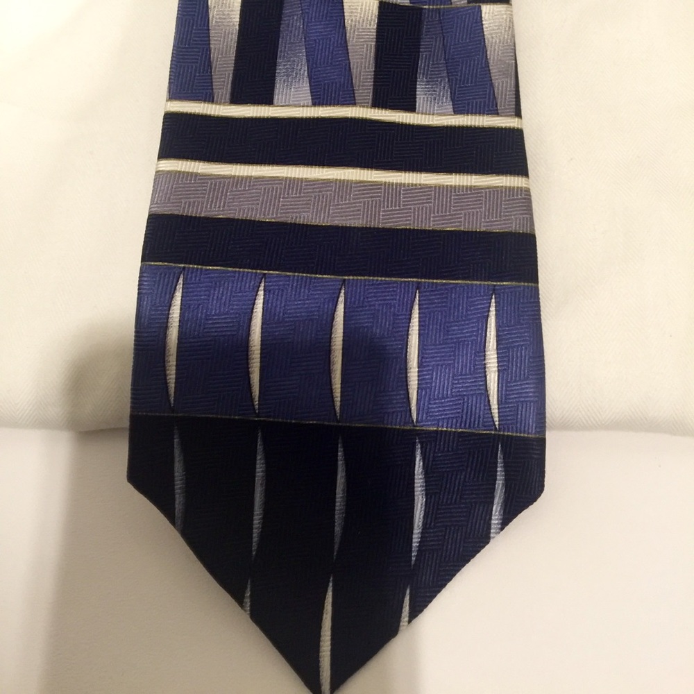 Mens silk tie