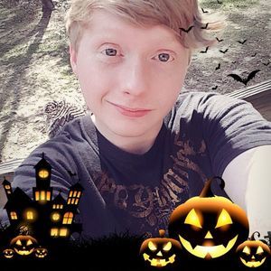 Meet your Posher, Dylan