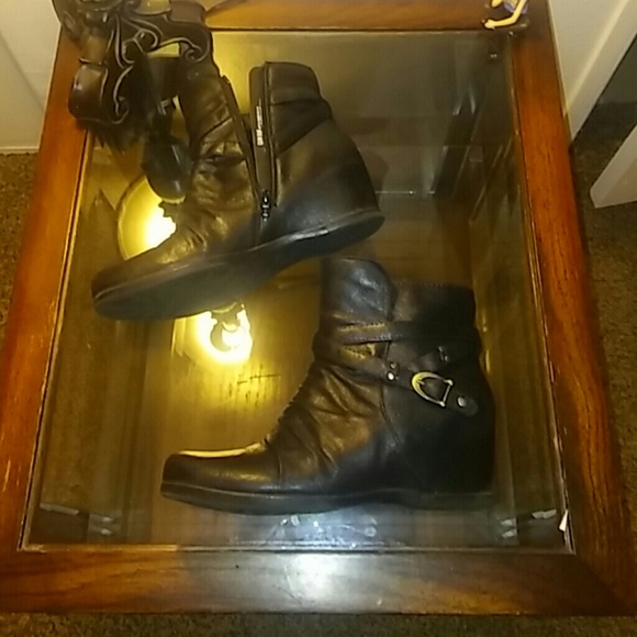 Baretraps Shoes - Boots