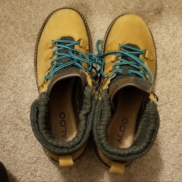 Aldo Mens boots. almost BRAND NEW. Sz 9.5 - Picture 3 of 4