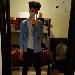 Meet your Posher, Ulises