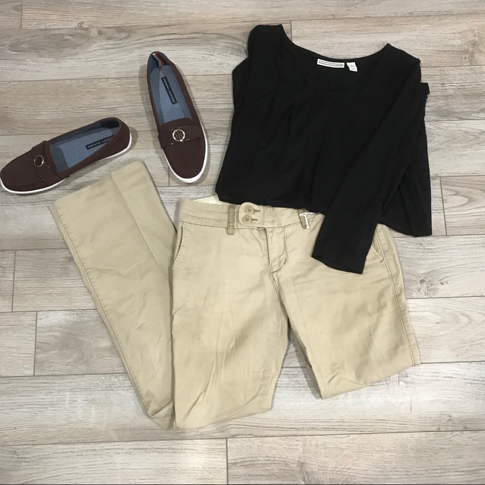 American Eagle Khaki Pants