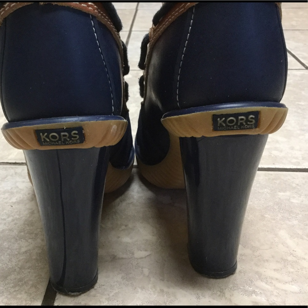 SOLD ON EBAY* Michael Kors Heeled Duck Boot - Picture 8 of 8