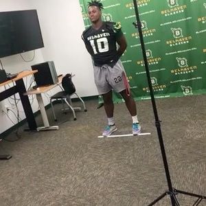 Meet your Posher, Isaiah