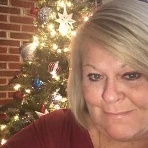 Meet your Posher, Tyna