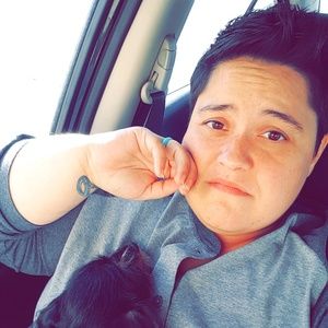 Meet your Posher, Ashlee