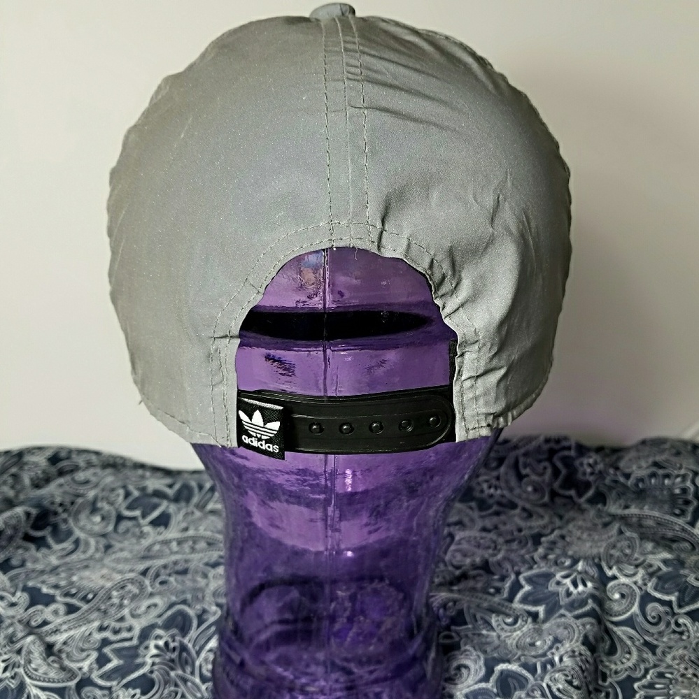 ADIDAS ⚘HP⚘Shimmering Silver Reflective Ball - Picture 4 of 8