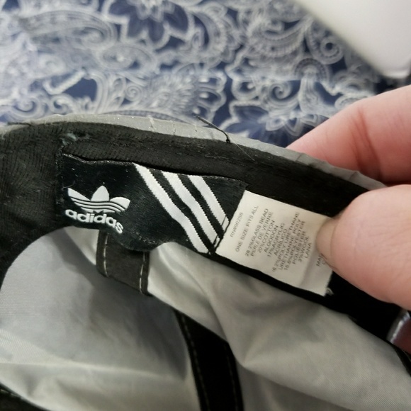 ADIDAS ⚘HP⚘Shimmering Silver Reflective Ball - Picture 5 of 8