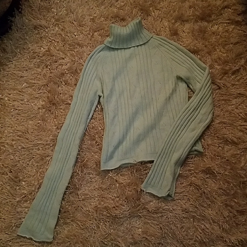 Guess Sweater