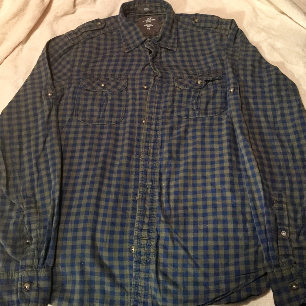 L.O.G.G Button down shirt