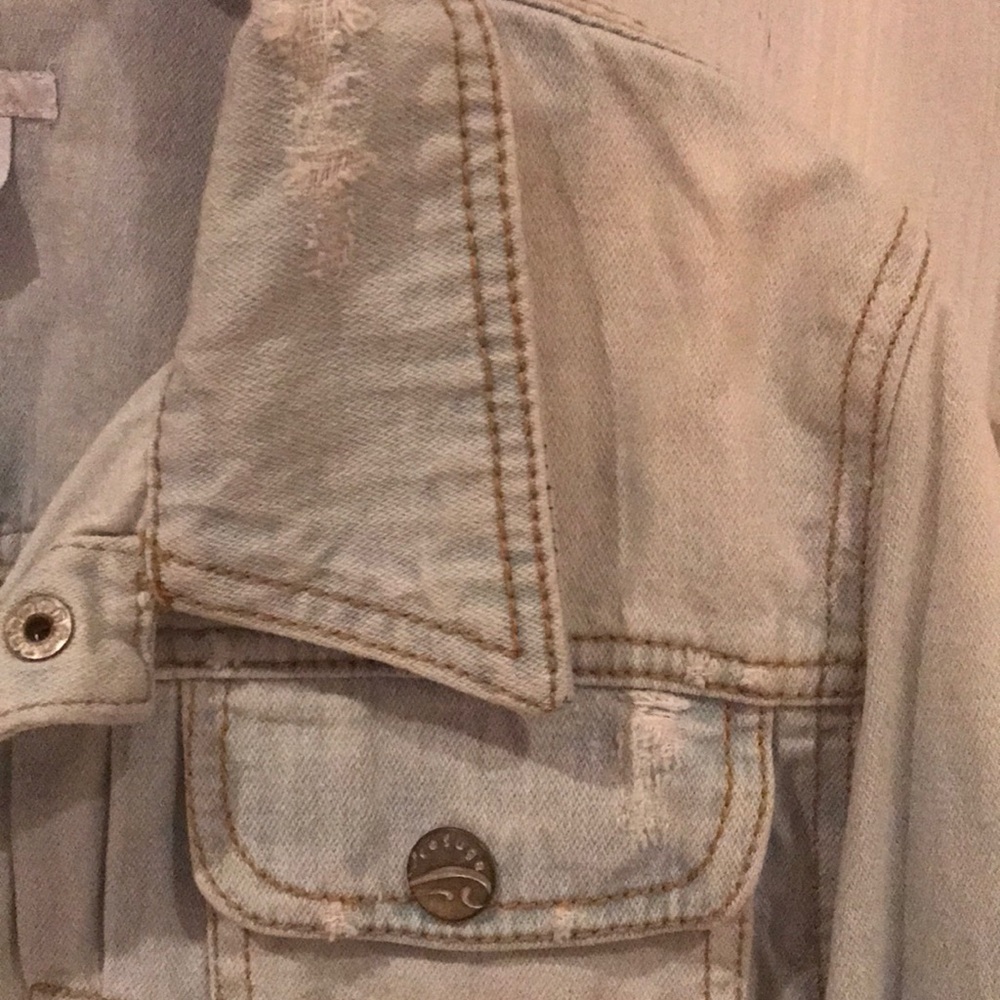 Jean Jacket - Picture 3 of 5