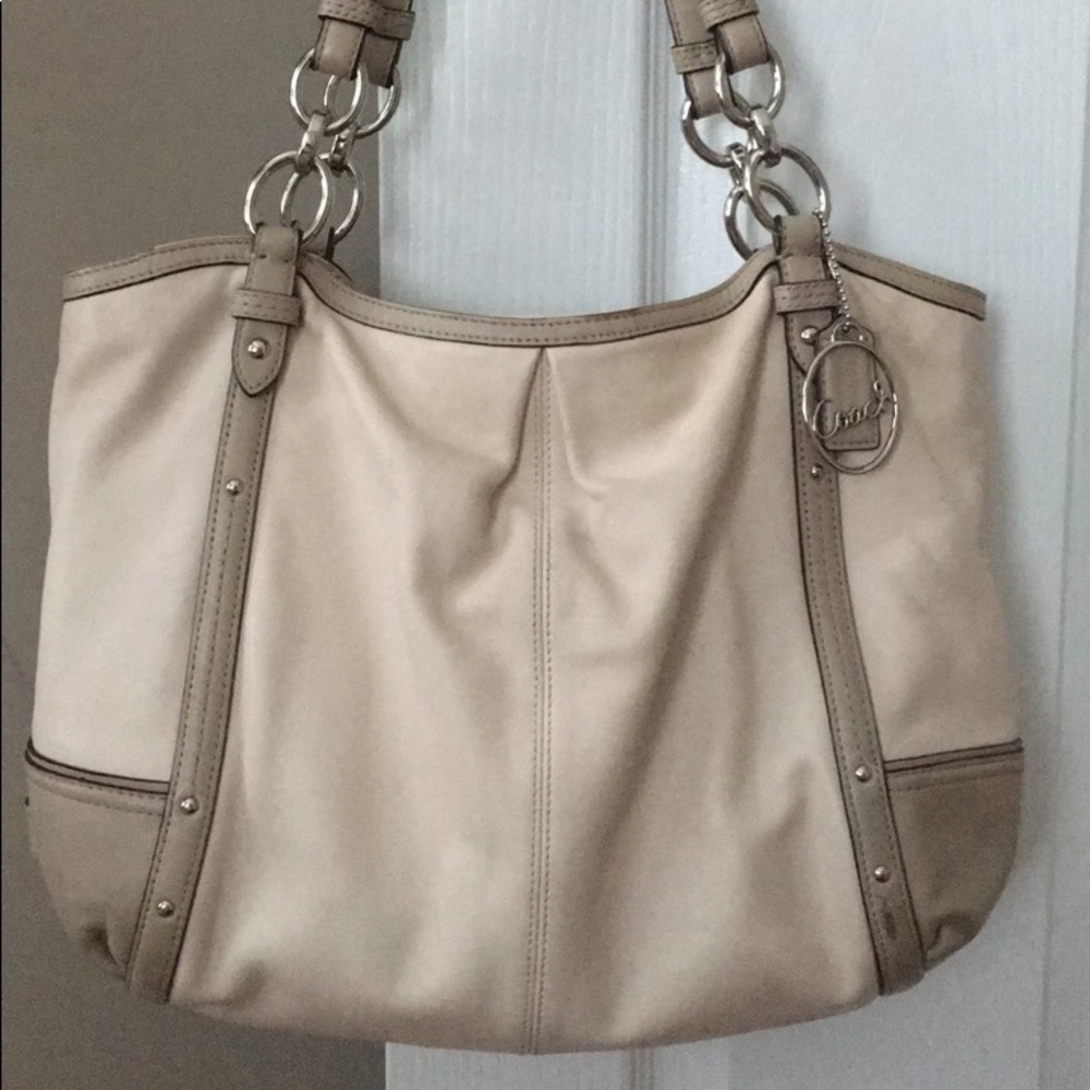 Coach Leather Beige Taupe Shoulder Bag