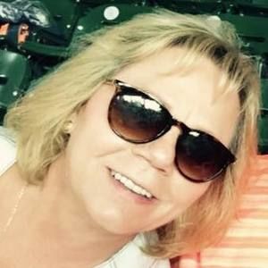 Meet your Posher, Vickie