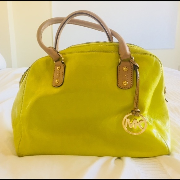 Origial Micheal Kors special edition - Picture 2 of 2