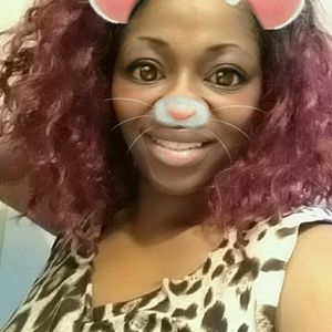 Meet your Posher, Kasey