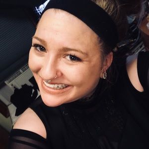 Meet your Posher, Neisha