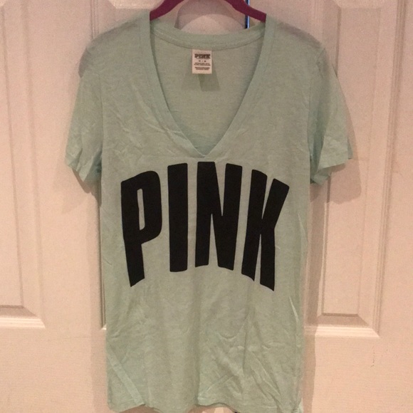 ♥️ VS Pink V Neck - Picture 1 of 4