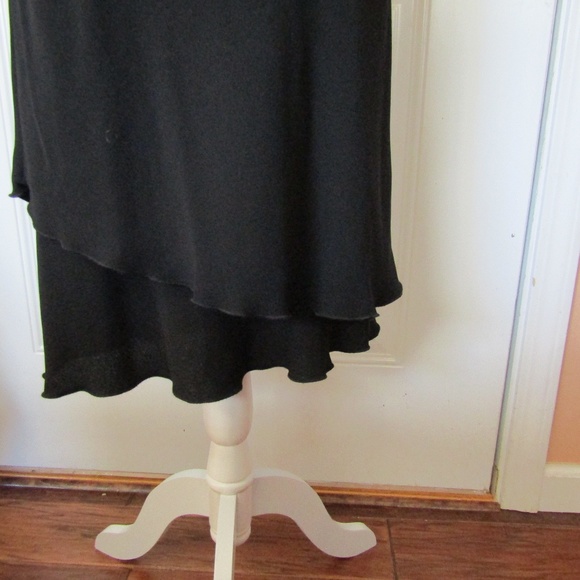 SL Fashions Black asymmetrical dress in sz 10. - Picture 4 of 6