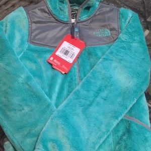 Girl youth northface jacket