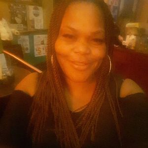 Meet your Posher, Catherine