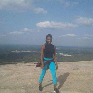 Meet your Posher, Nikkia