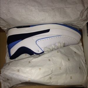 Jordan Retro 2's low