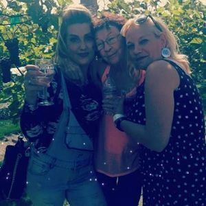 Meet your Posher, Sheila