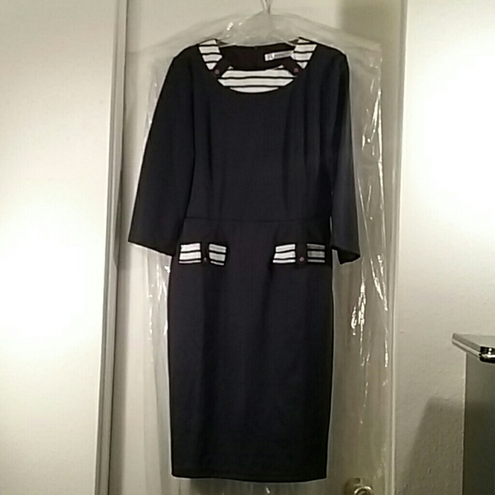(NEW) Angvns Dress