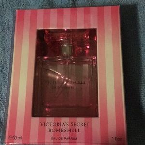 Victoria's Secret bombshell perfume