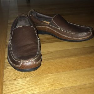Men’s Lands End Leather shoes, size 10 1/2