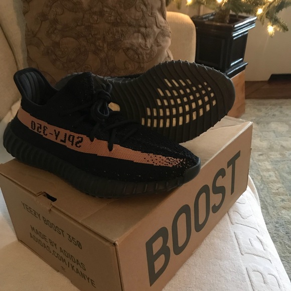 Yeezy Boost 350 Copper - Picture 2 of 4