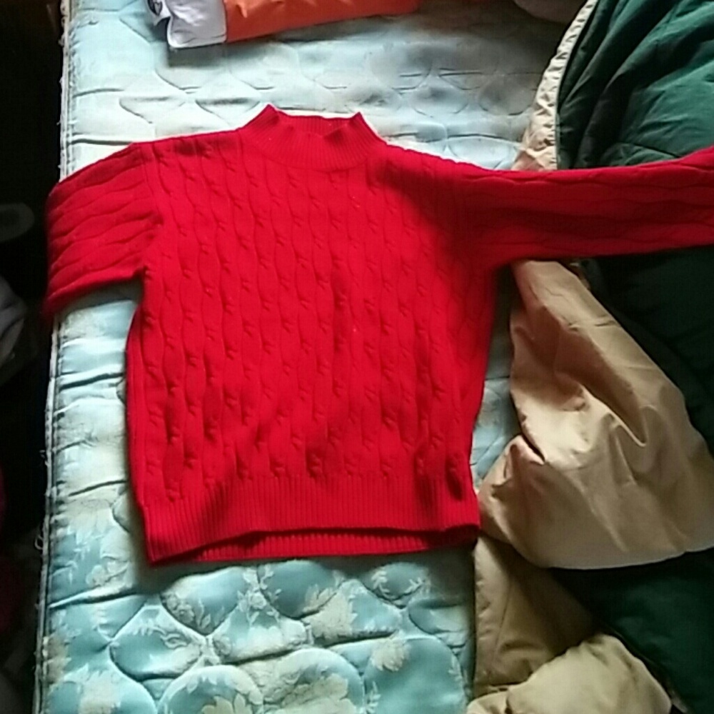 Karen Scott -Medium-