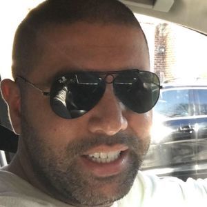 Meet your Posher, Ronen