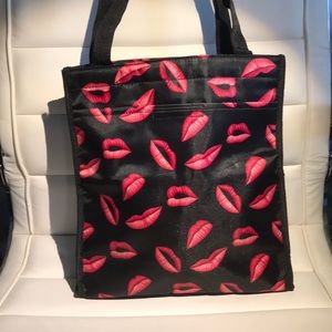 Hot Lips Tote